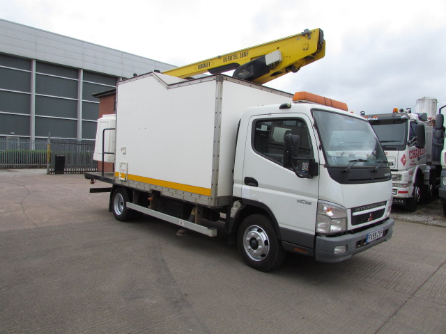 MITSUBISHI FUSO CANTER 7C18 2009 4x2 ACCESS PLATFORM/ CHERRY PICKER (FX59 ZYF) S/N: 3950