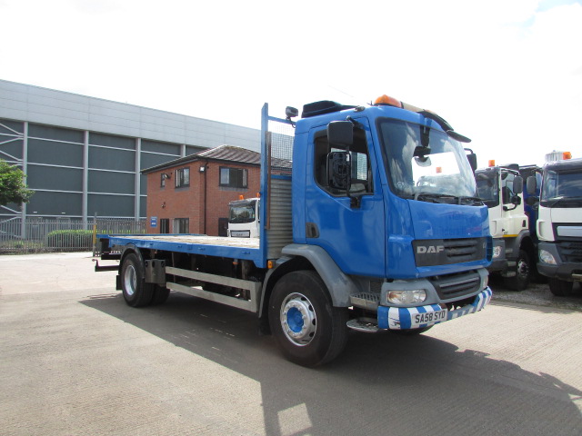 DAF LF55.220 2008 4x2 FLATBED. (SA58 SYD) S/N: 3945