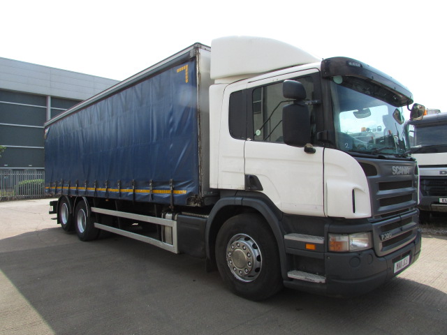 SCANIA P320 2011 6x2 CURTAINSIDE (MA11 JCJ) S/N:3957