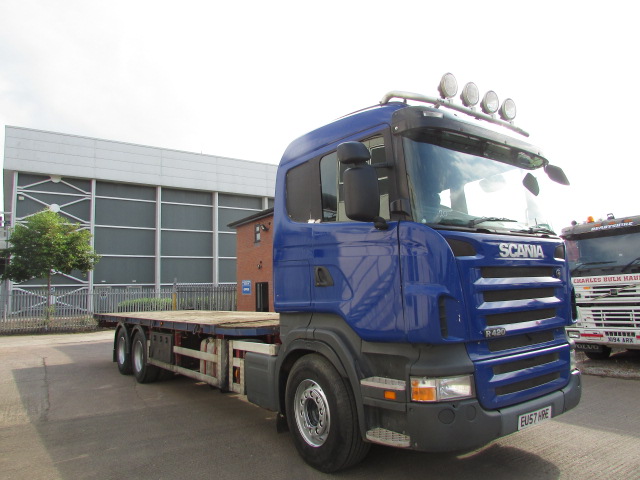 SCANIA R420 2007 6x2 FLAT BED (EU57 HRE) S/N: 3946