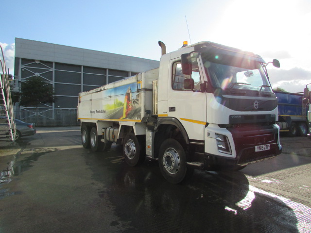 VOLVO FMX 2015 8x4 TIPPER (YN15 ZTP) S/N:3971