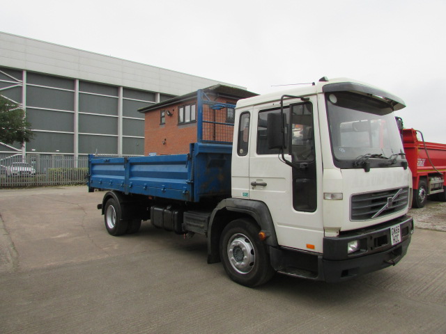 VOLVO FL6H 2005 4x2 STEEL BODY DROPSIDE TIPPER (GN55 HZC) S/N: 3988