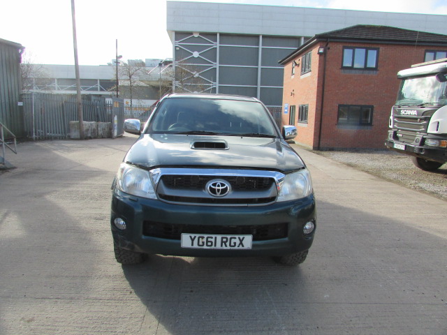 Vehicle Photo 2