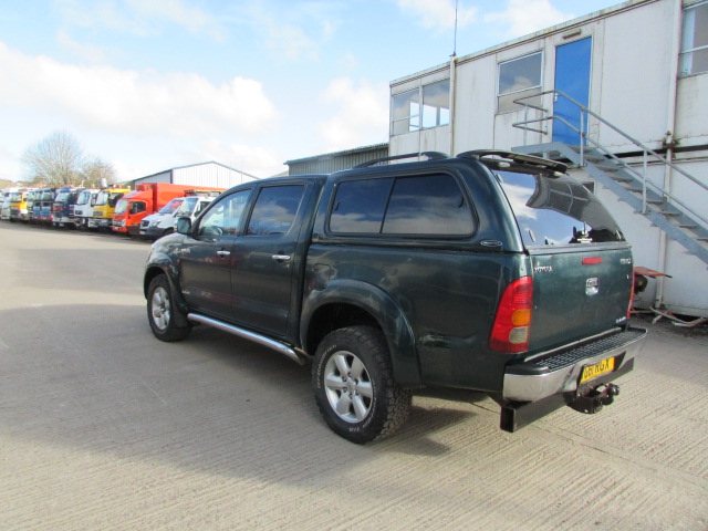 Vehicle Photo 5
