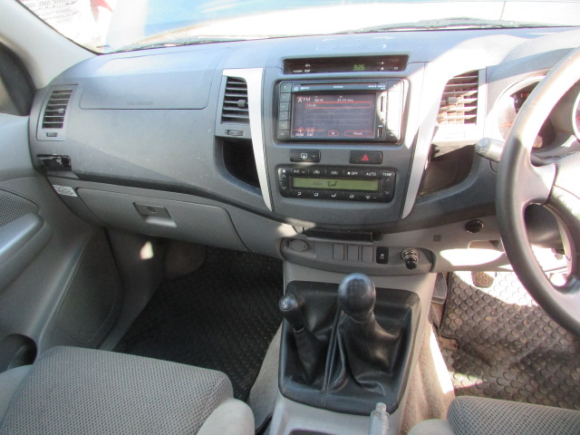 Vehicle Photo 12