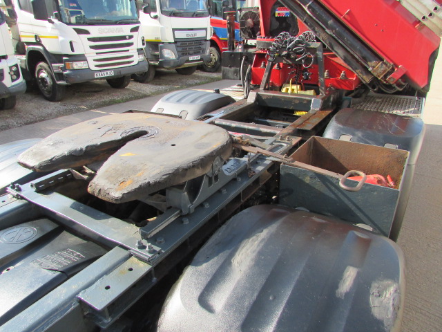 Vehicle Photo 16