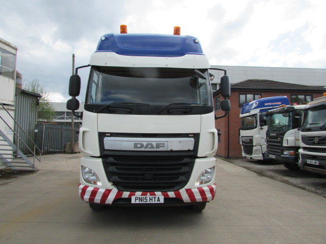 Vehicle Photo 2