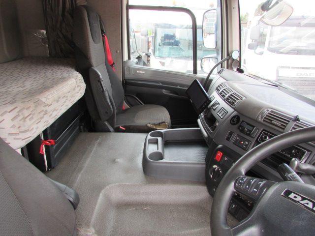 Vehicle Photo 12