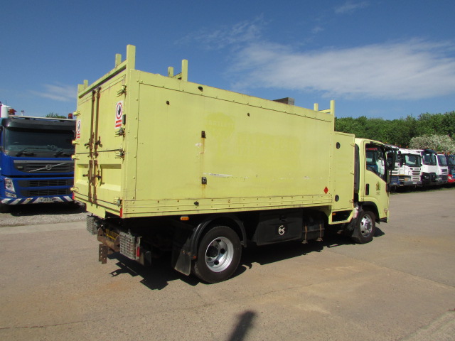 Vehicle Photo 3