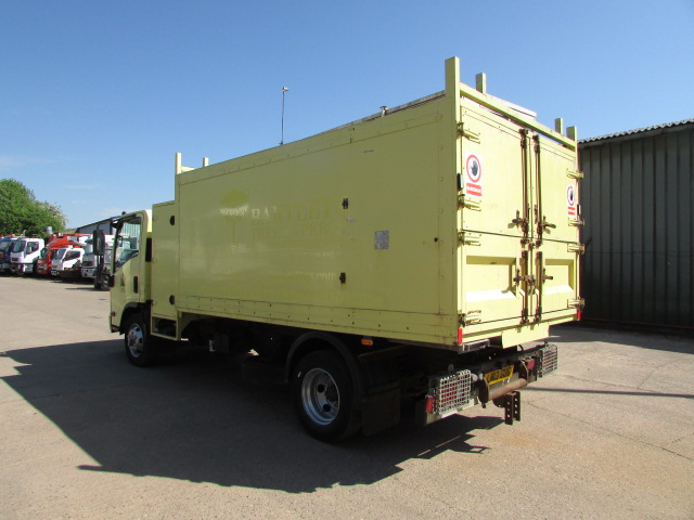 Vehicle Photo 8