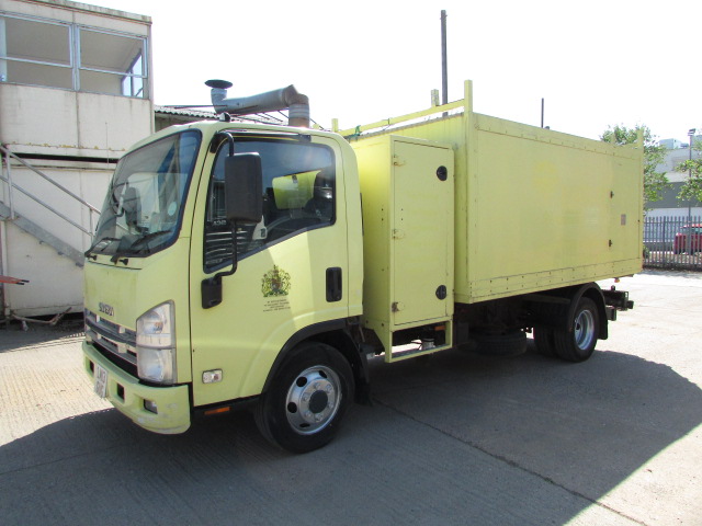 Vehicle Photo 4