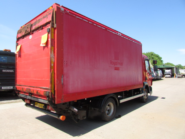 Vehicle Photo 12