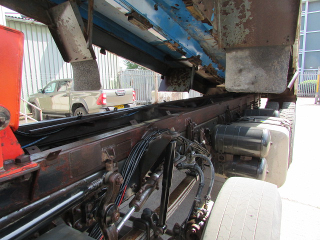 Vehicle Photo 17