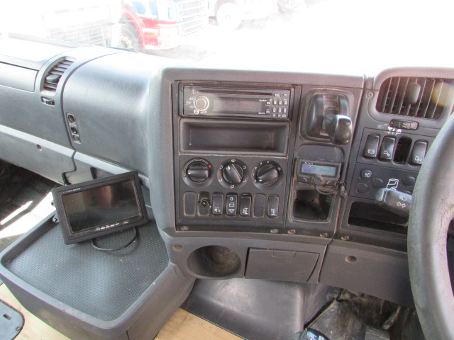 Vehicle Photo 16
