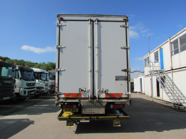 Vehicle Photo 6