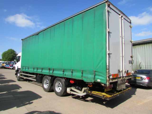 Vehicle Photo 7