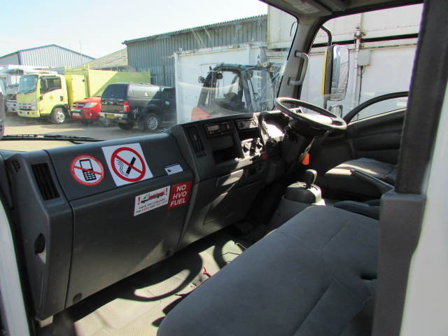 Vehicle Photo 7