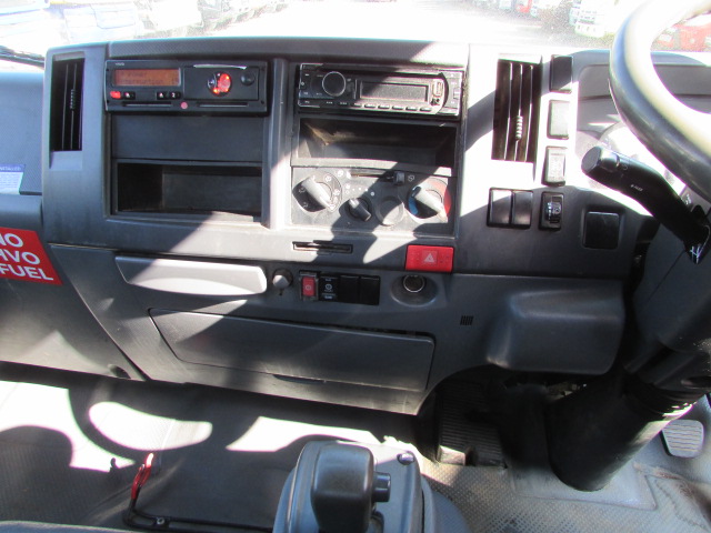 Vehicle Photo 12