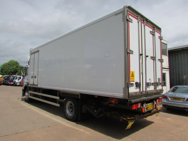 Vehicle Photo 12