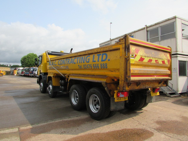 Vehicle Photo 6