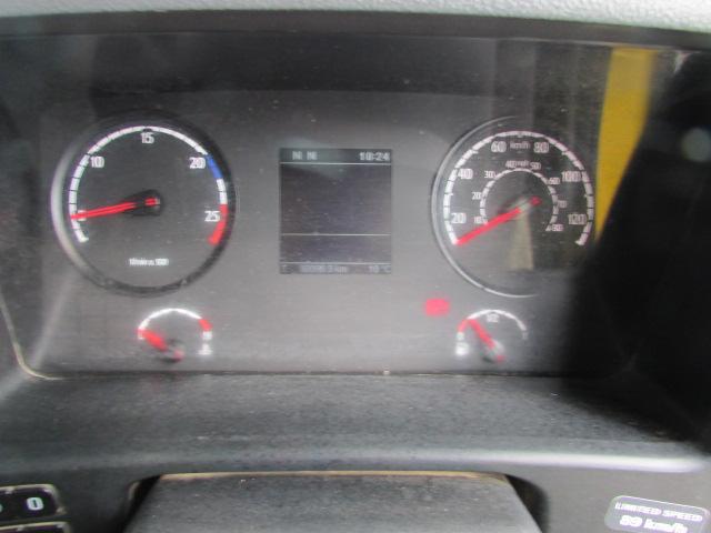 Vehicle Photo 18