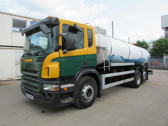 Vehicle Photo 12