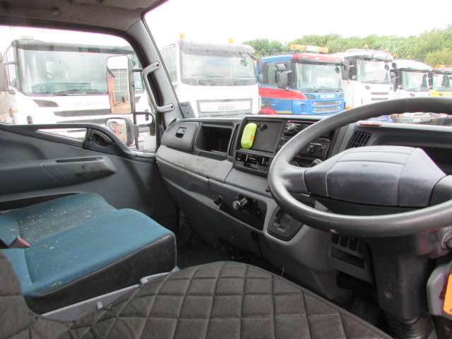 Vehicle Photo 10