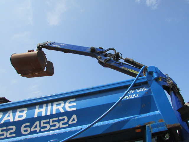 Vehicle Photo 24