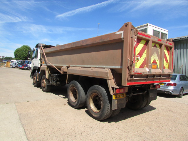 Vehicle Photo 6