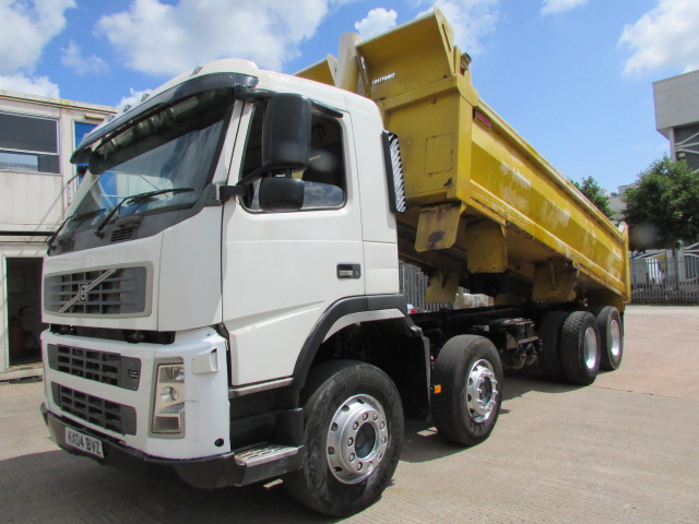 Vehicle Photo 17