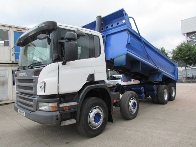 Vehicle Photo 13