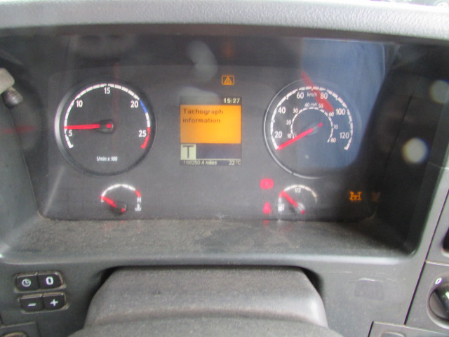 Vehicle Photo 26