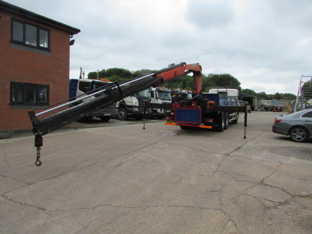 Vehicle Photo 12