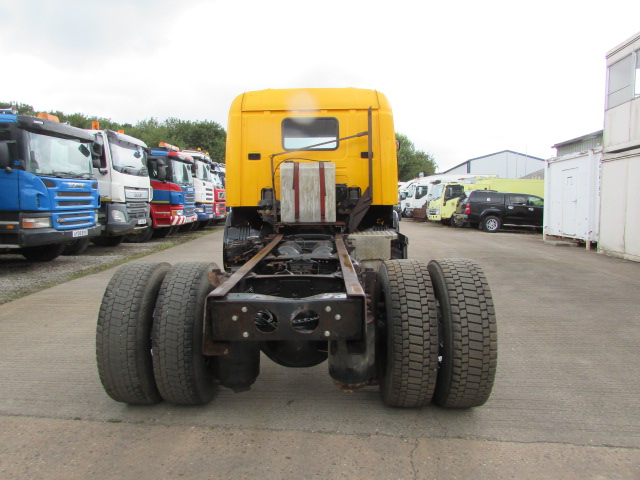 Vehicle Photo 12