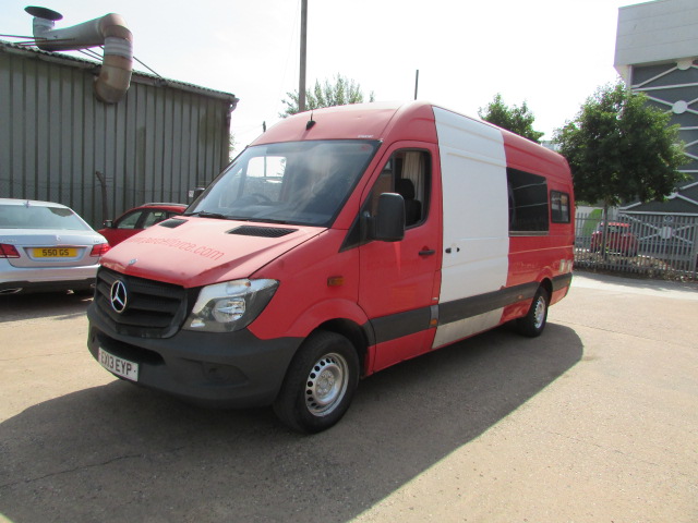 Vehicle Photo 13