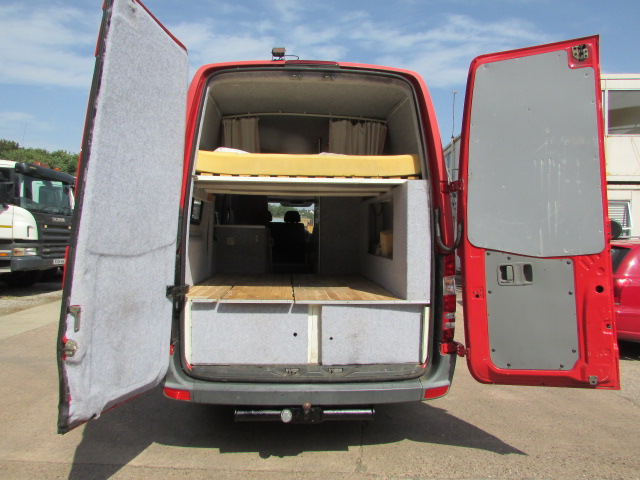 Vehicle Photo 9