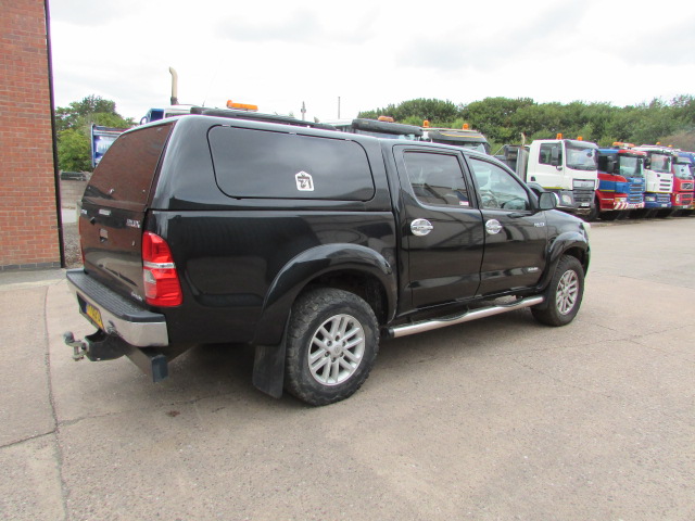 Vehicle Photo 6