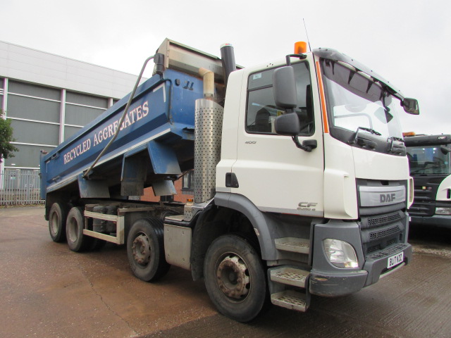 Vehicle Photo 7