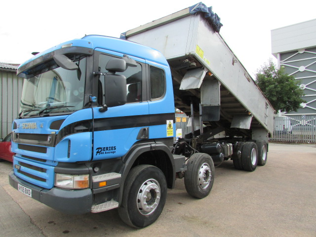 Vehicle Photo 8
