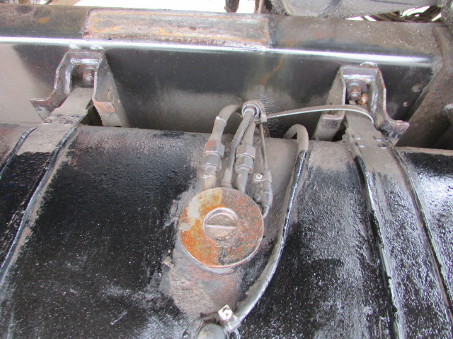 Vehicle Photo 12