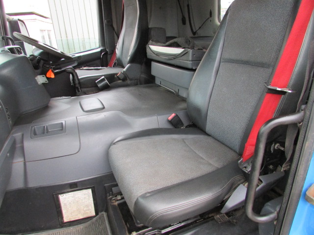 Vehicle Photo 14