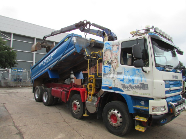 Vehicle Photo 9