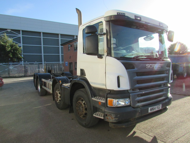 SCANIA P370 8X2 CHASSIS CAB (WN14 YGZ) - S/N 4144