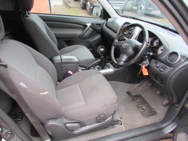 Vehicle Photo 7