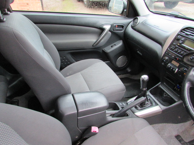 Vehicle Photo 8