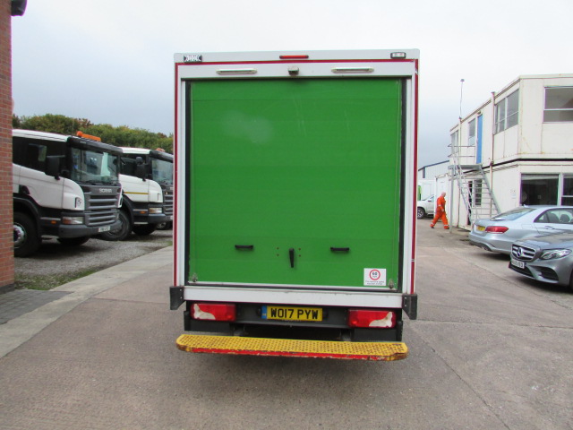 Vehicle Photo 2