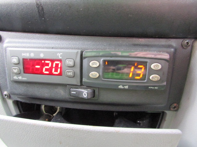 Vehicle Photo 12