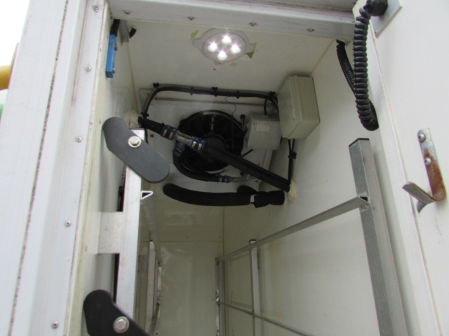 Vehicle Photo 15