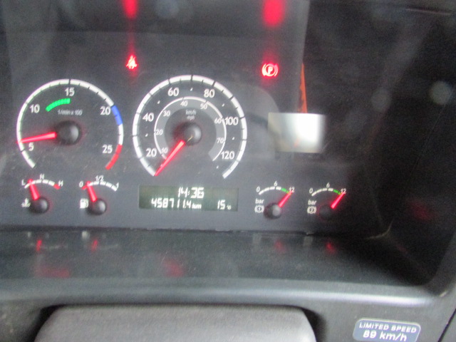 Vehicle Photo 13