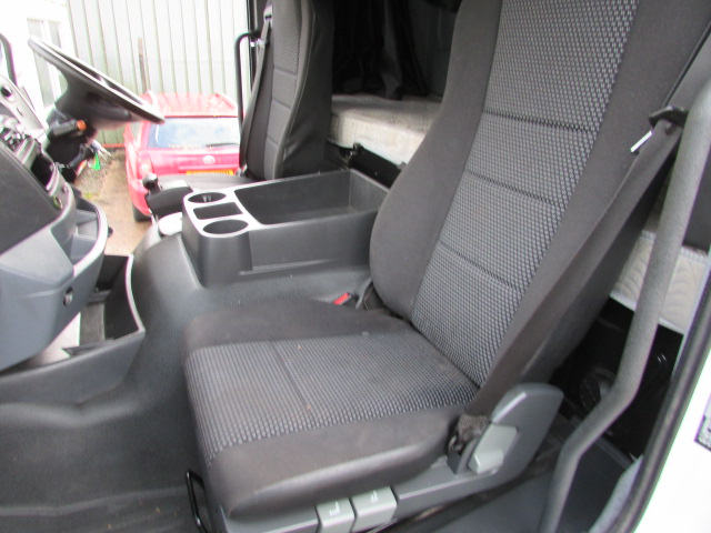 Vehicle Photo 16